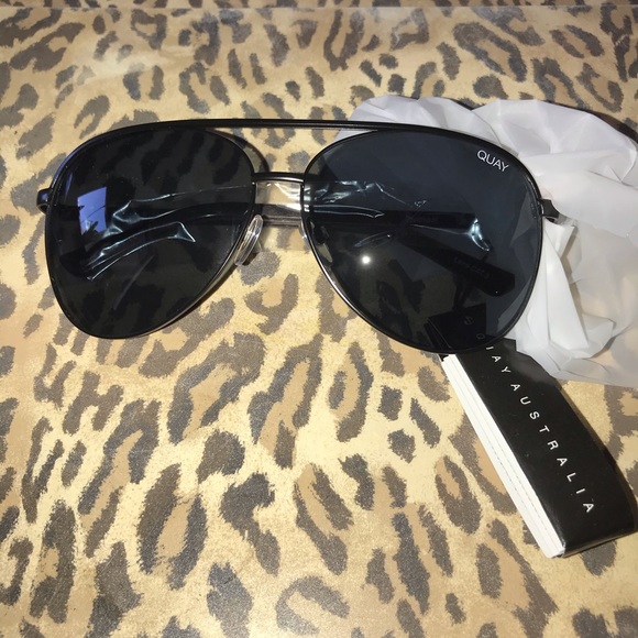 Quay Vivienne Aviator sunglasses - Picture 5 of 13